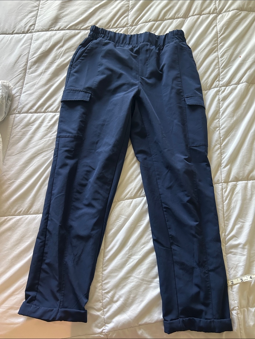Women's Elastic-Waist Cargo Pants - Navy